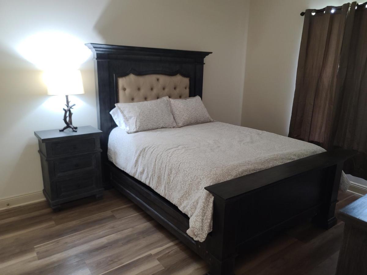 Chateau 12 Hammond Kültér fotó